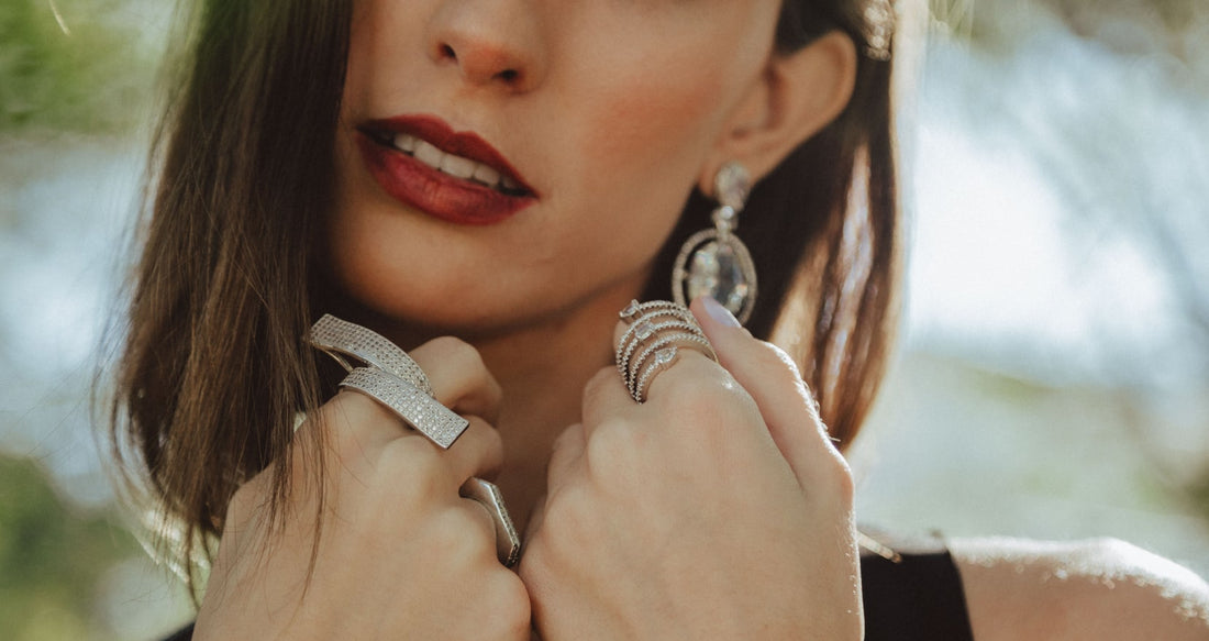 The Best Jewelry for Sensitive Skin: A Guide to Hypoallergenic Metals