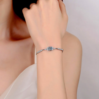 Charlotte Diamond Bracelet in Moissanite