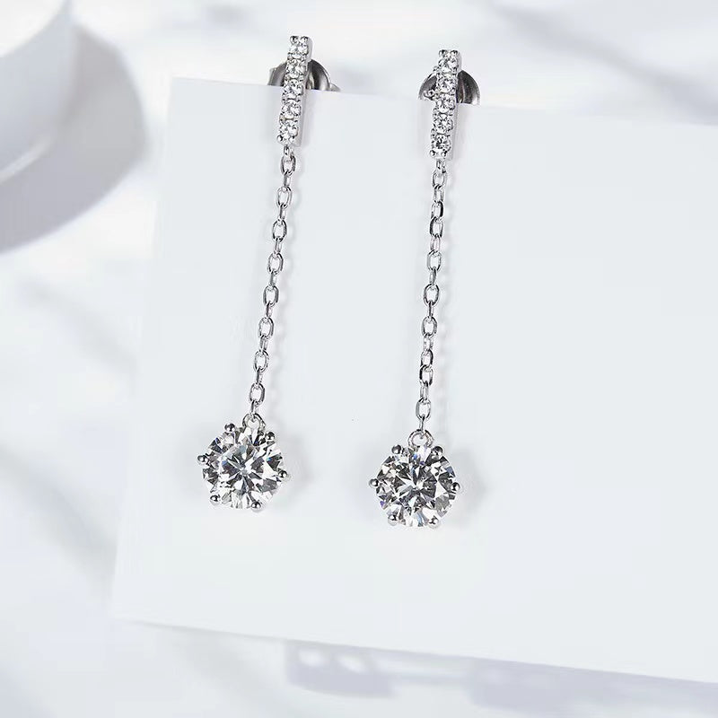 Emilia's Dangle Round Earrings in Lab Grown Diamond