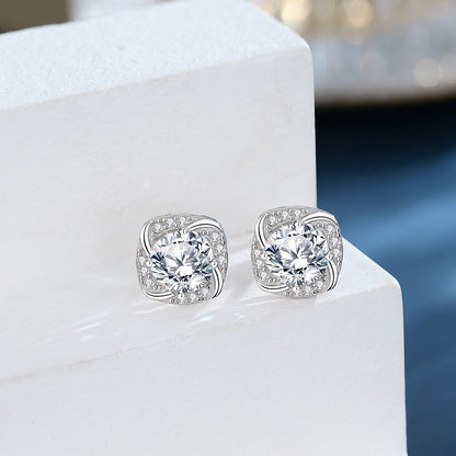 2 carats Lab Grown Diamond Studs